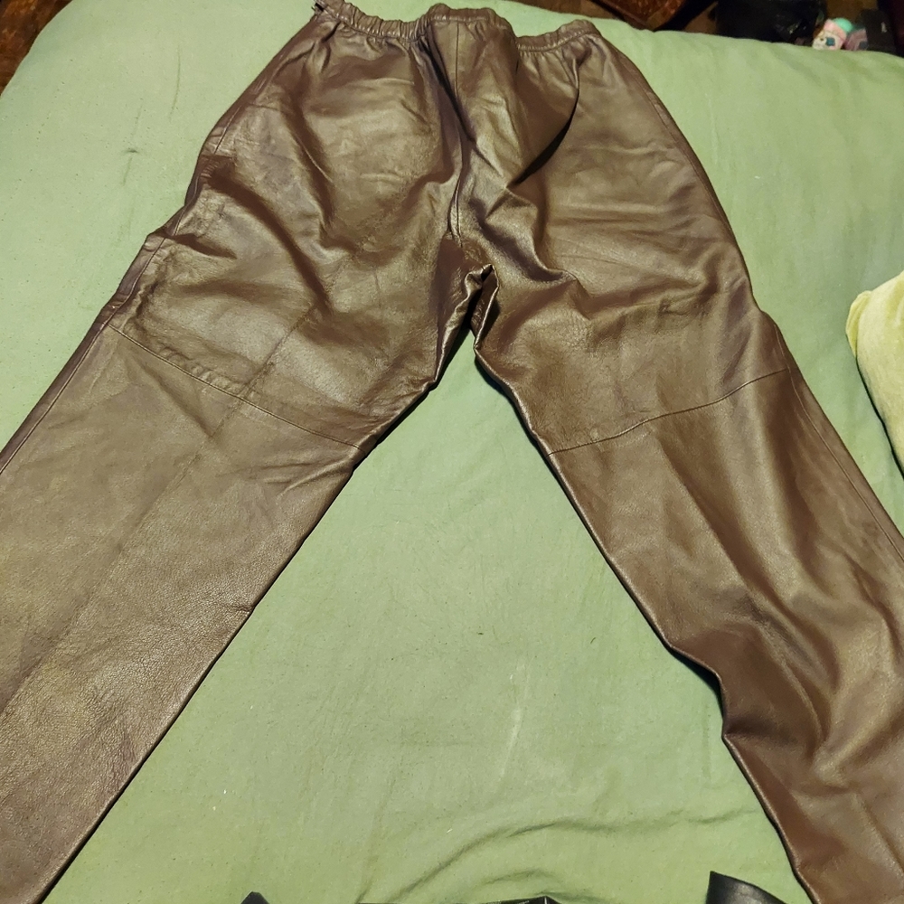 Brown genuine leather pants in great condition